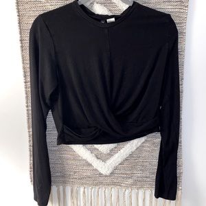 Cropped long sleeve twist front top from H&M